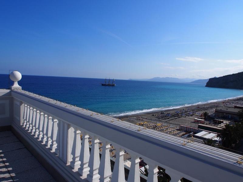 Lido Resort image