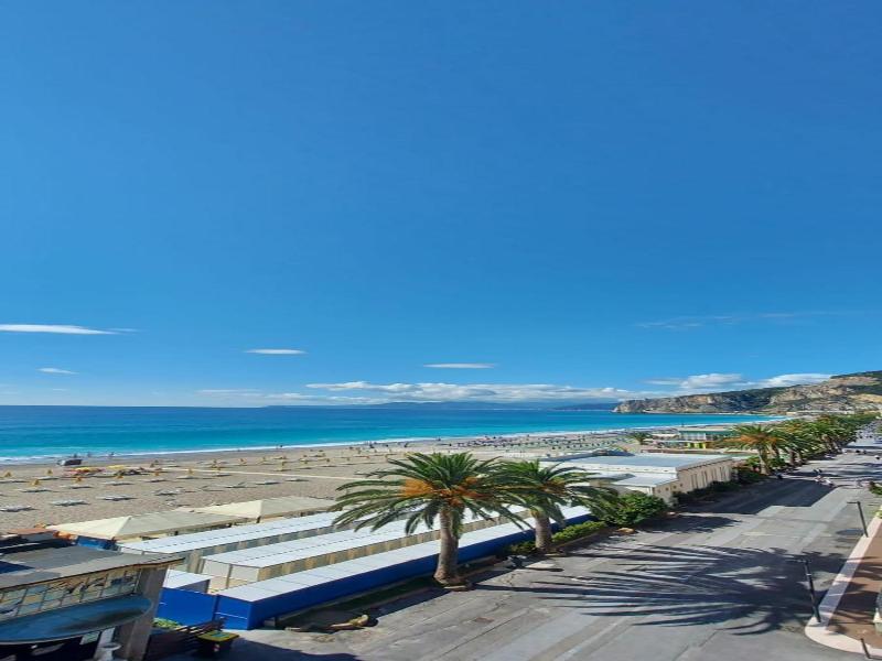Lido Resort image