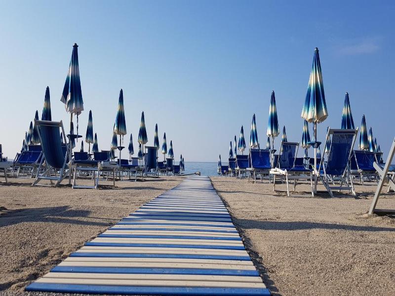 Lido Resort image