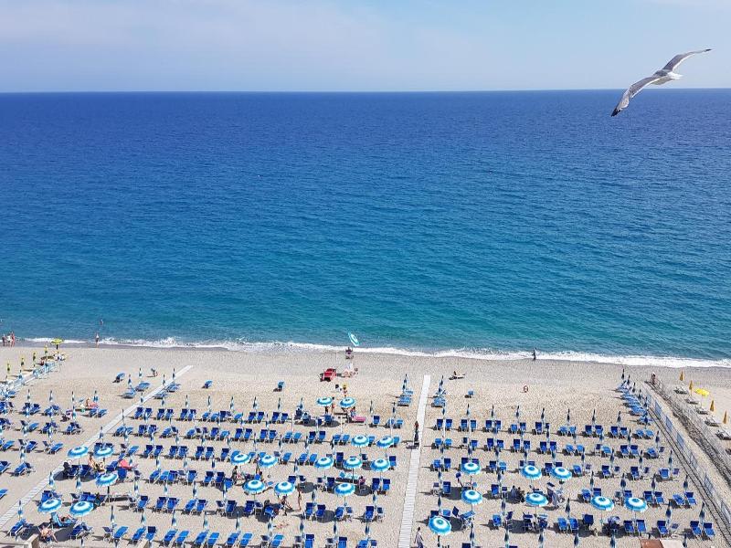 Lido Resort image