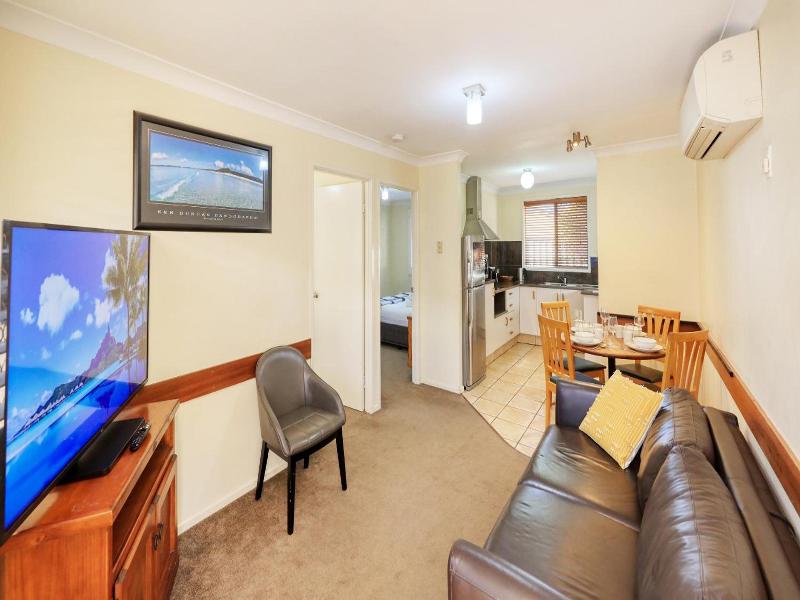 Apollo Lodge image