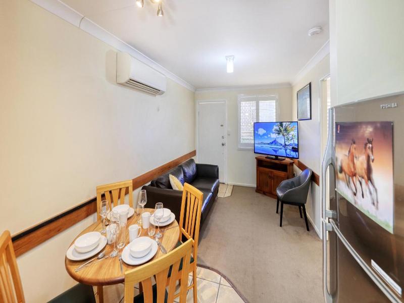 Apollo Lodge image