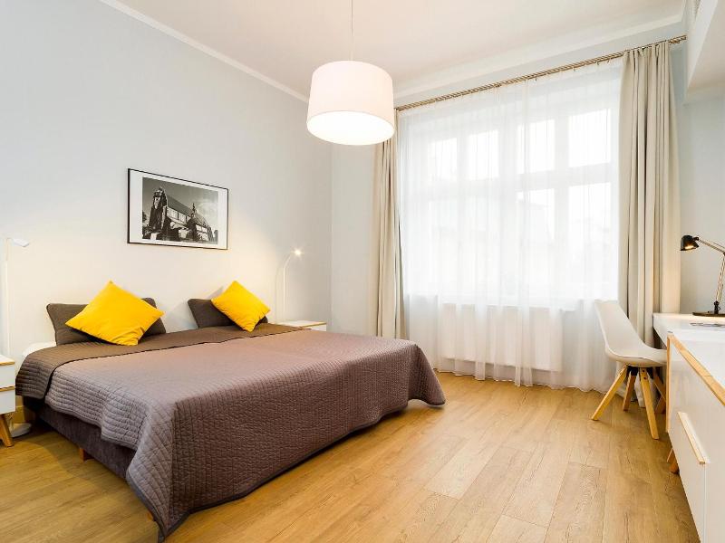 Cracow Riverside Aparthotel image