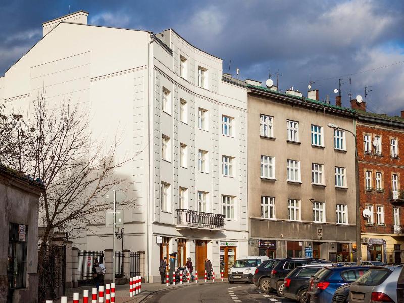 Cracow Riverside Aparthotel image