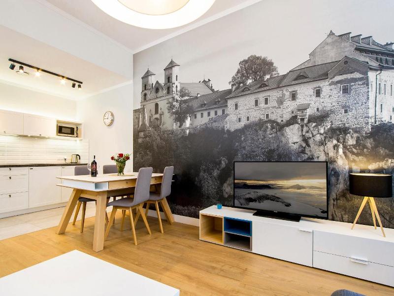 Cracow Riverside Aparthotel image