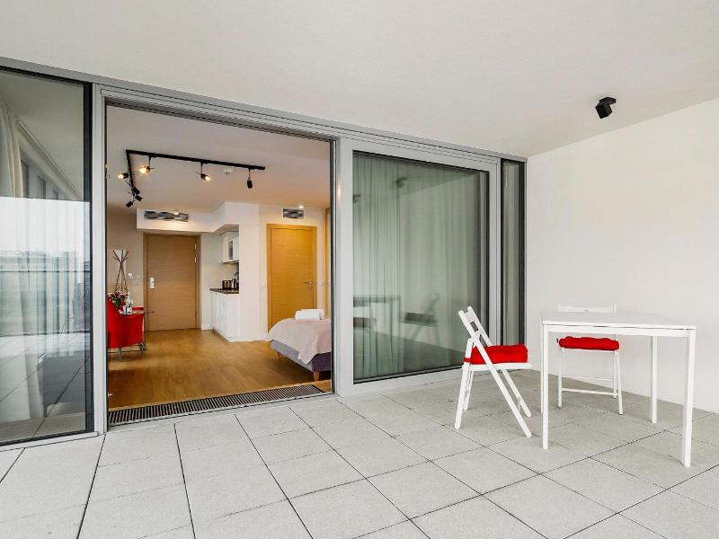 Cracow Riverside Aparthotel image