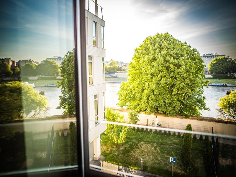 Cracow Riverside Aparthotel image
