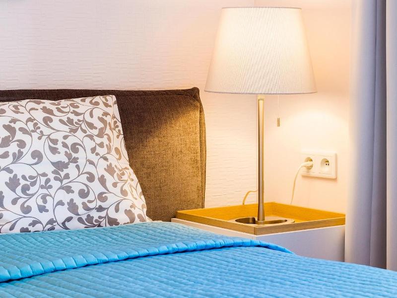 Cracow Riverside Aparthotel image