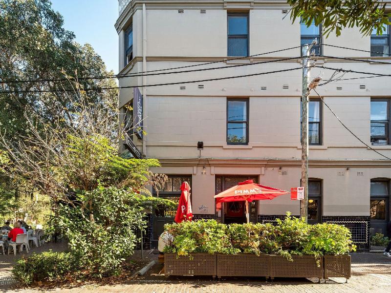 Lord Wolseley Hotel image