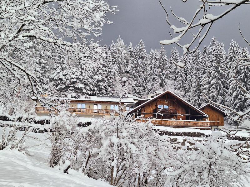 Sweet Cherry Boutique Guesthouse Tyrol image