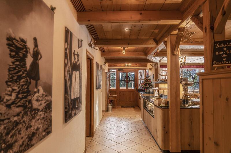 Sweet Cherry Boutique Guesthouse Tyrol image