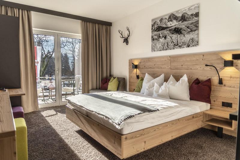 Sweet Cherry Boutique Guesthouse Tyrol image