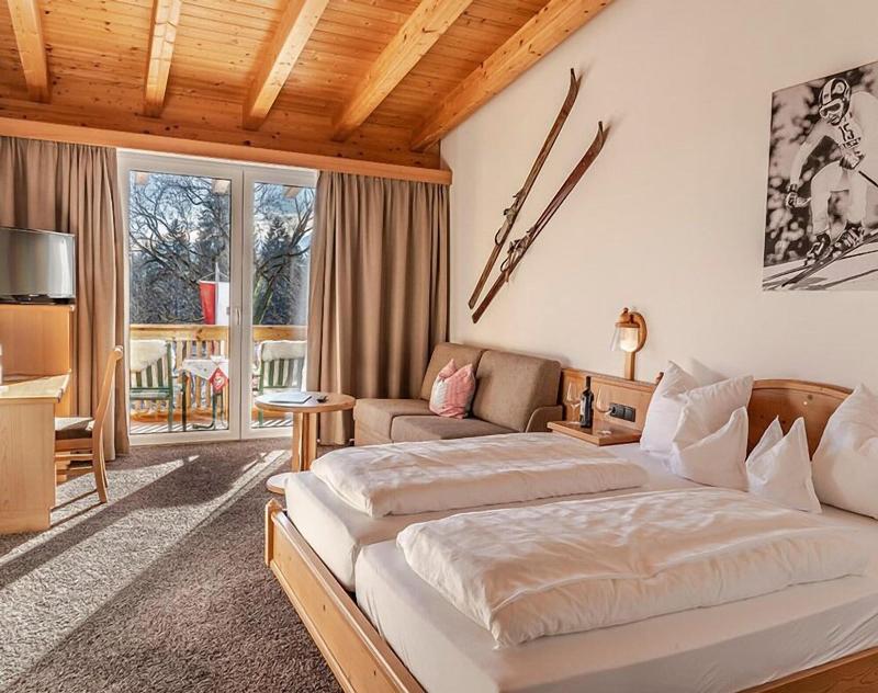 Sweet Cherry Boutique Guesthouse Tyrol image