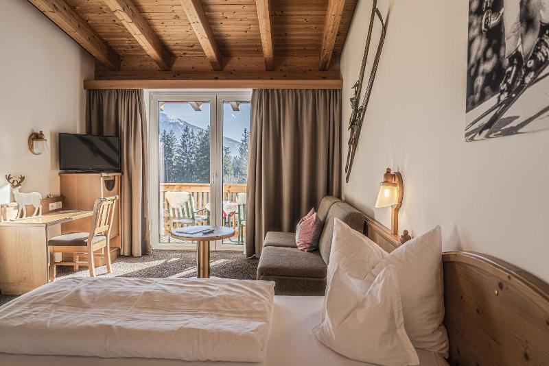 Sweet Cherry Boutique Guesthouse Tyrol image