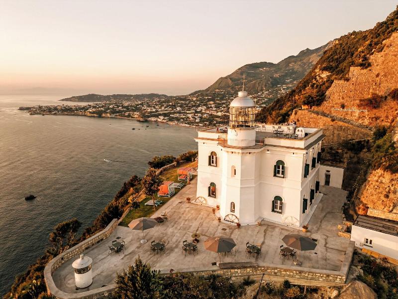 Faro Punta Imperatore image