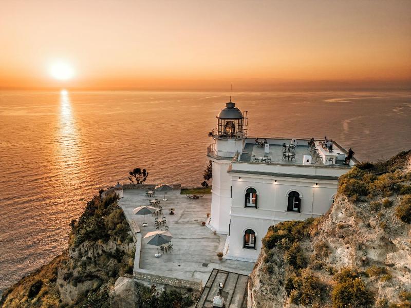 Faro Punta Imperatore image