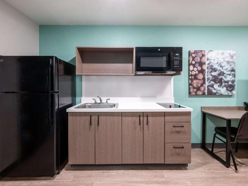Echo Suites Extended Stay By Wyndham Madison image