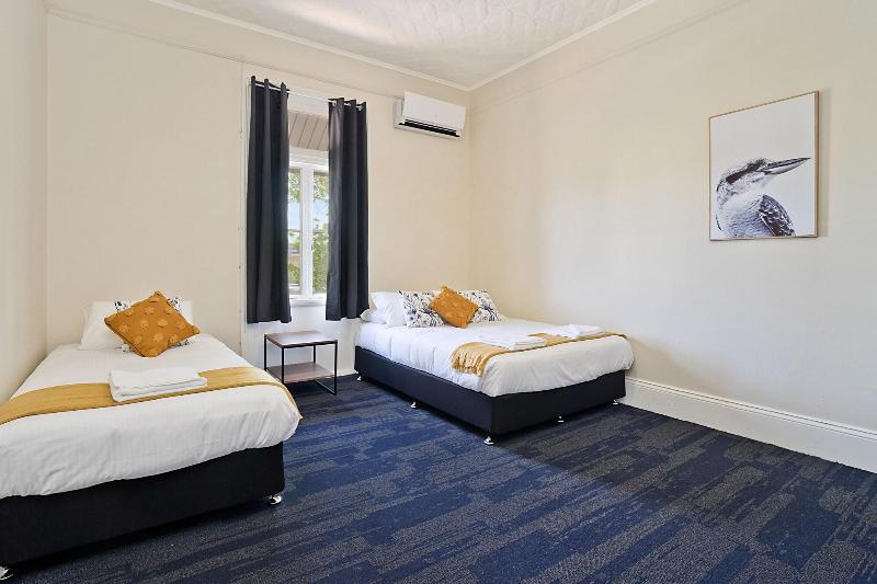 Imperial Hotel Singleton 5