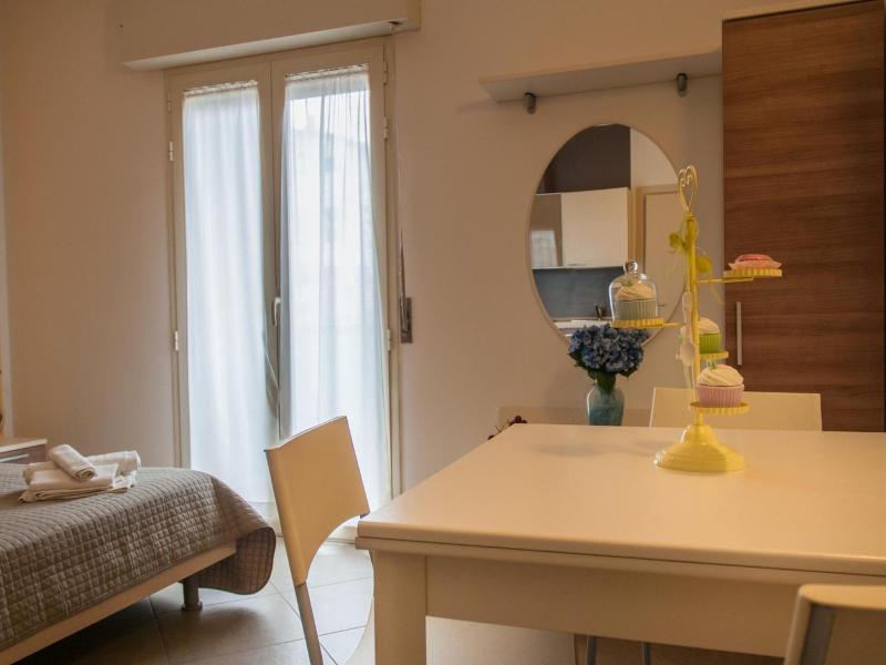 Residence Art image
