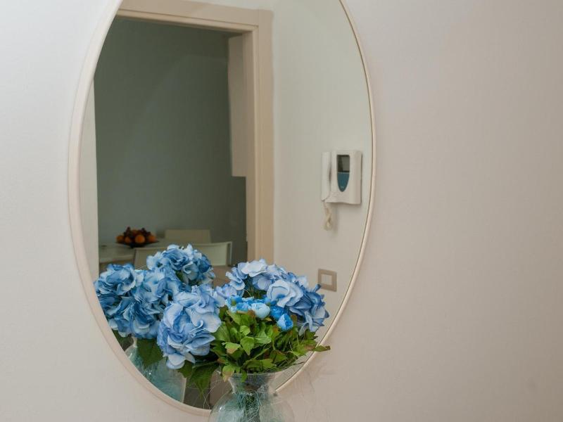 Residence Art image