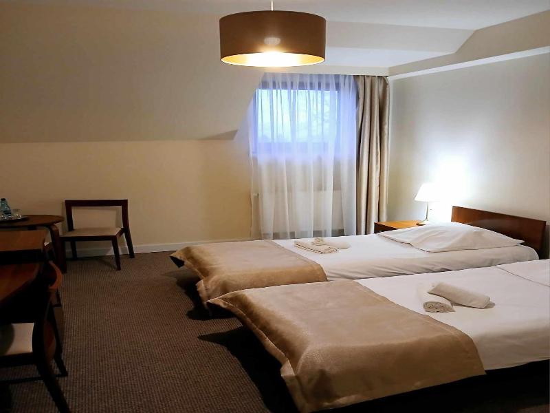 Hotel Vesta Centrum Konferencyjno Wypoczynkowe image