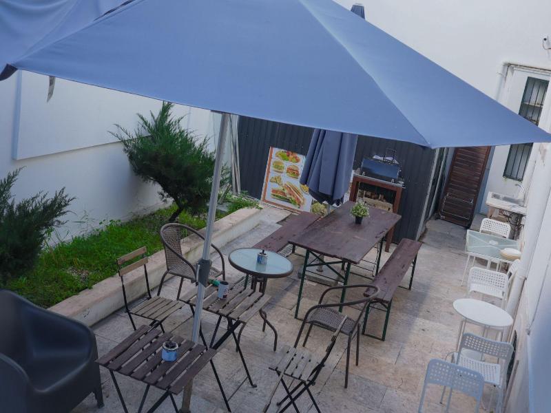 White House Lisbon Hostel image