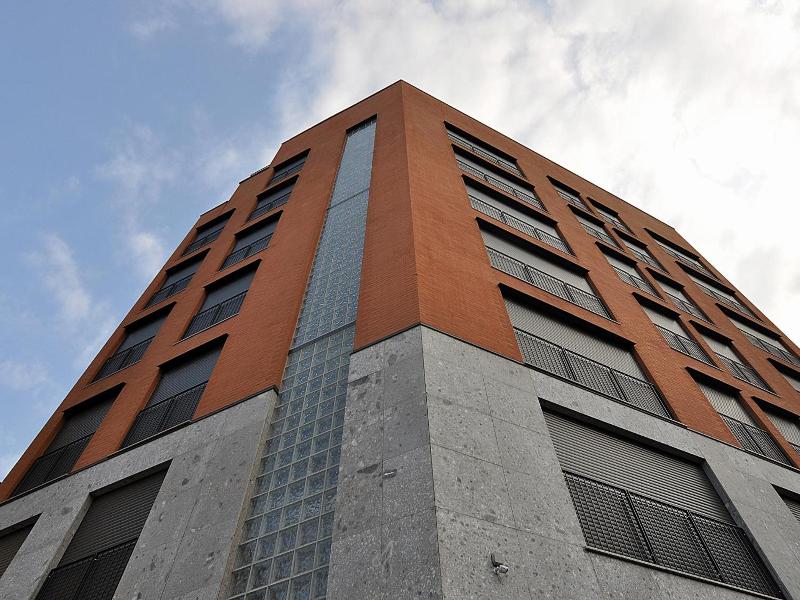 Bb Hotels Aparthotel Isola image