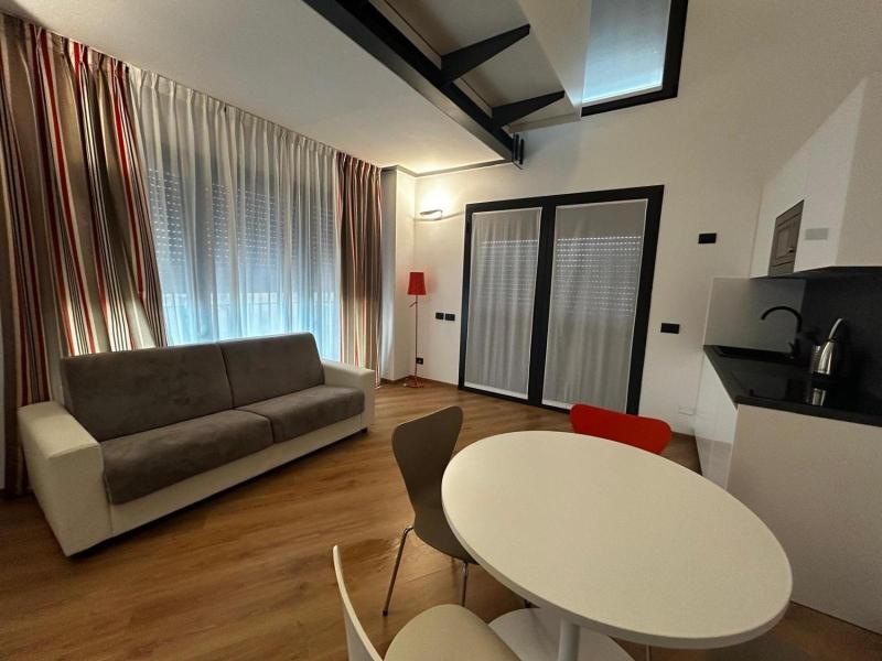 Bb Hotels Aparthotel Isola image