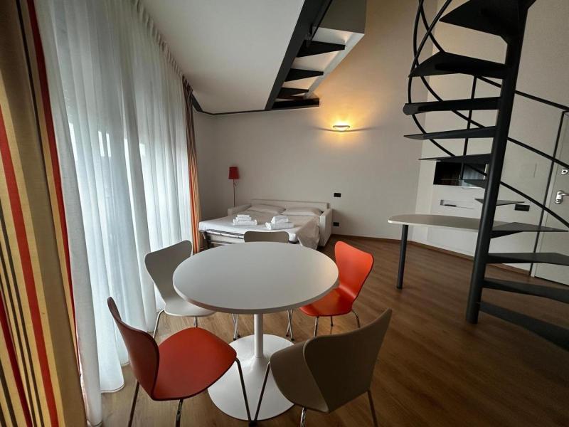 Bb Hotels Aparthotel Isola image