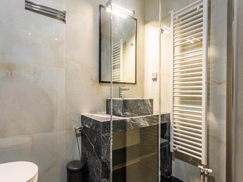 Nicholas Point Apartments And Rooms image