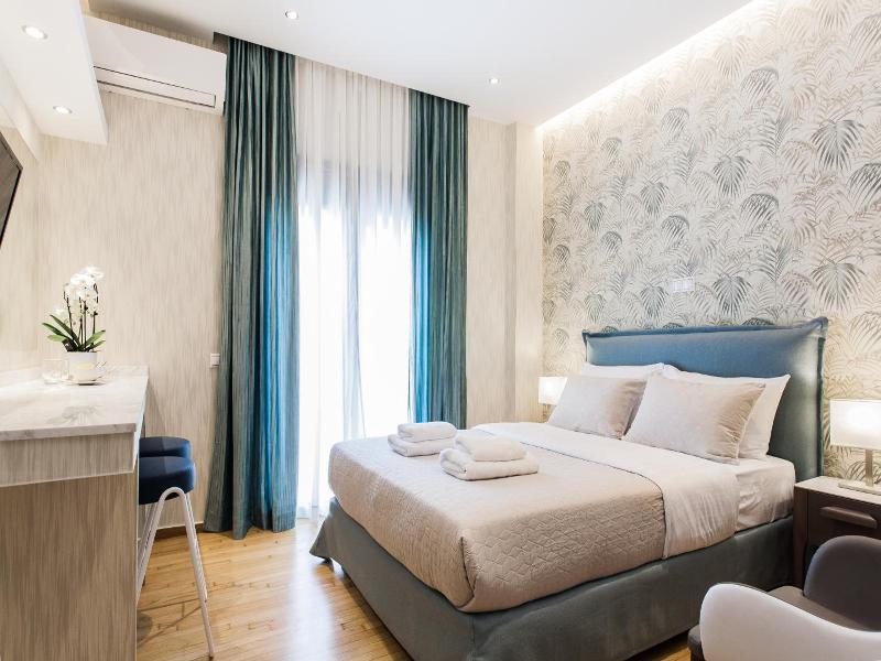 Nicholas Point Apartments And Rooms image