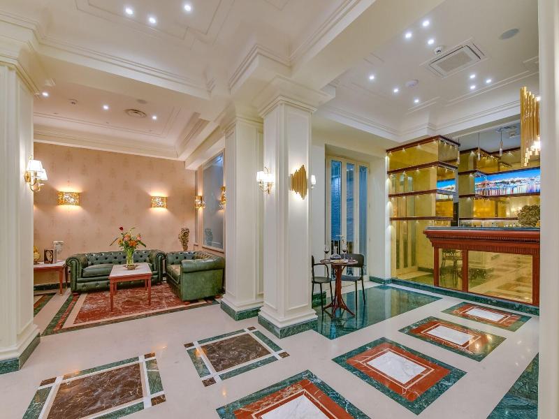 La Paloma Blanca Hotel image