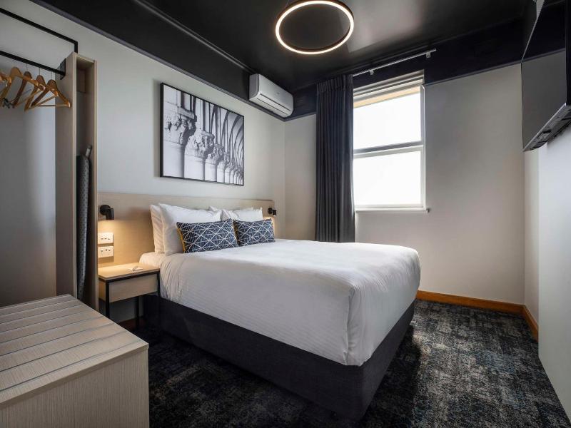 Nightcap At Empire Hotel image