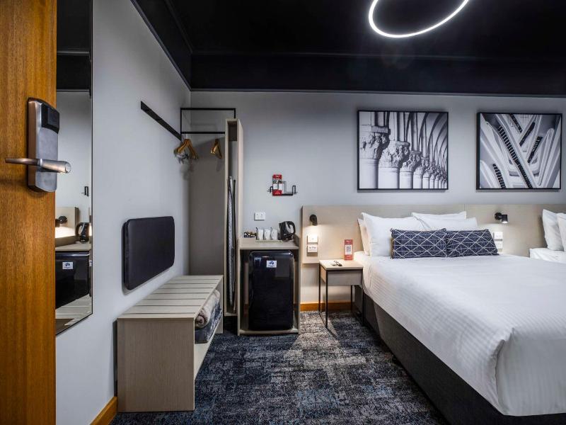 Nightcap At Empire Hotel image