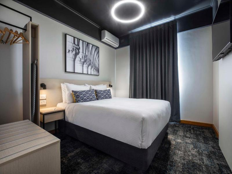 Nightcap At Empire Hotel image
