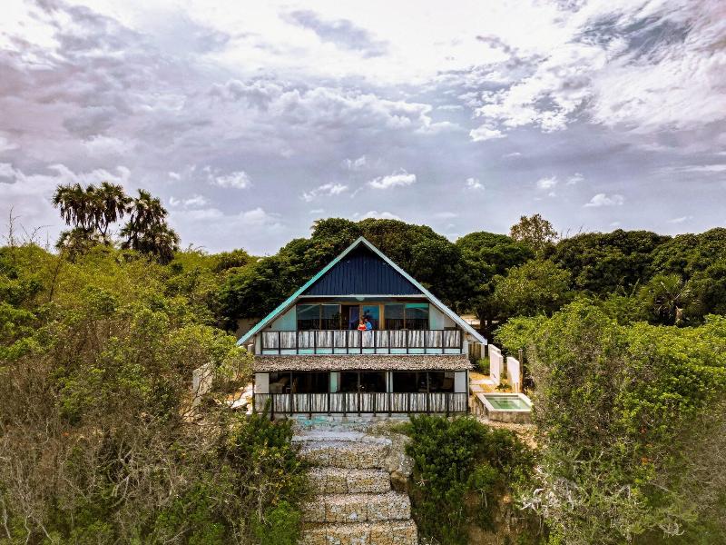 The Overhang