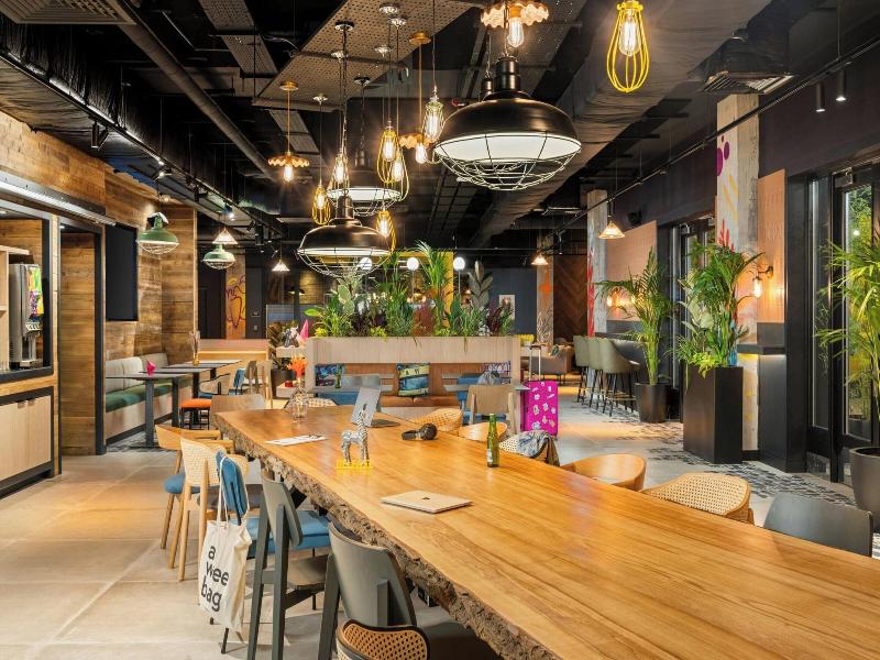 Moxy Belfast City image