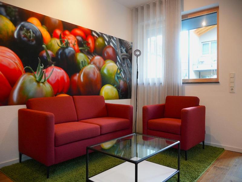 Plein Hotel image