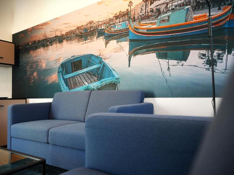 Plein Hotel image