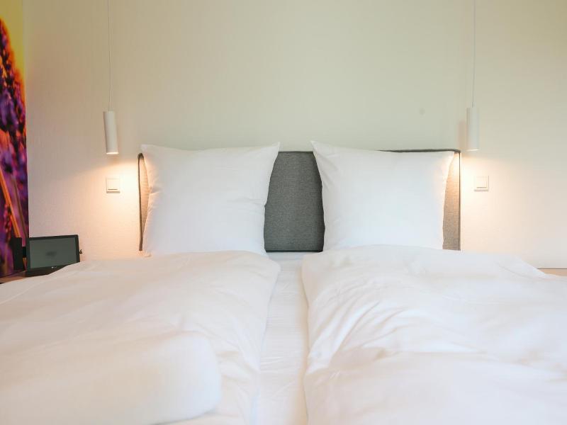Plein Hotel image