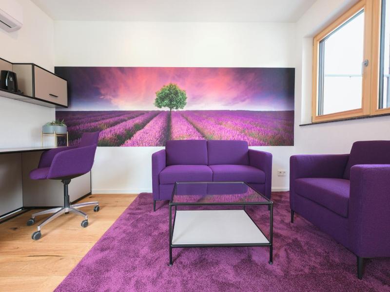 Plein Hotel image