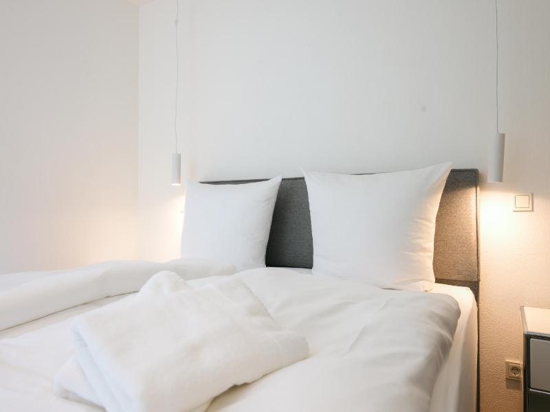 Plein Hotel image