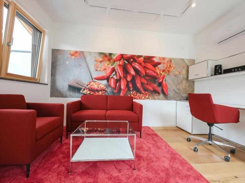 Plein Hotel image