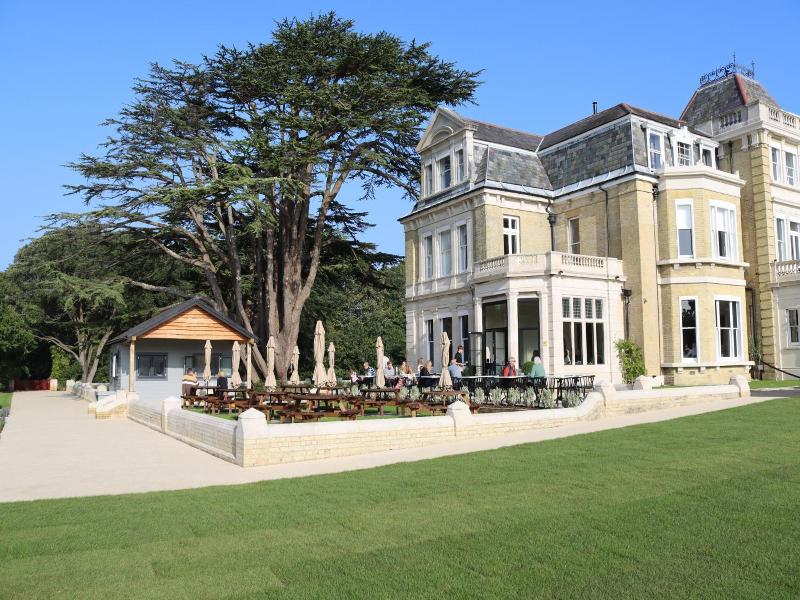 Orange Grove Hotel Gardens image