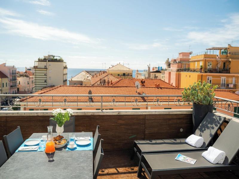 Residence San Marco Suites Apartments Alassio image