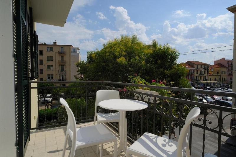 Residence San Marco Suites Apartments Alassio image