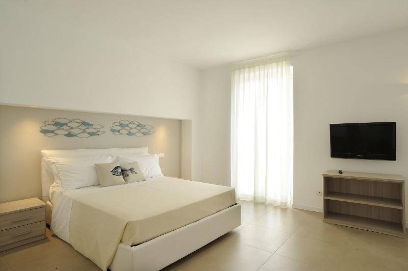 Residence San Marco Suites Apartments Alassio image