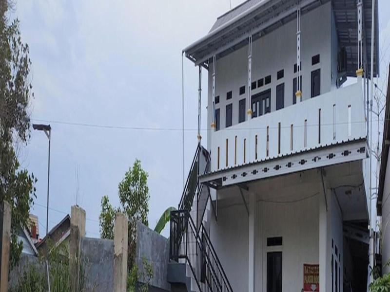 Oyo 93642 Penginapan Al Ashar
