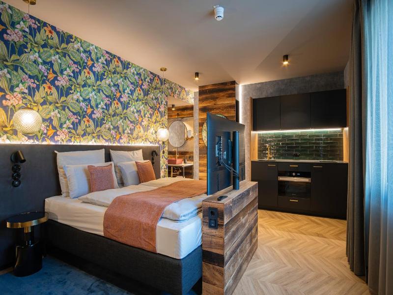 Mia Hotel Singen image
