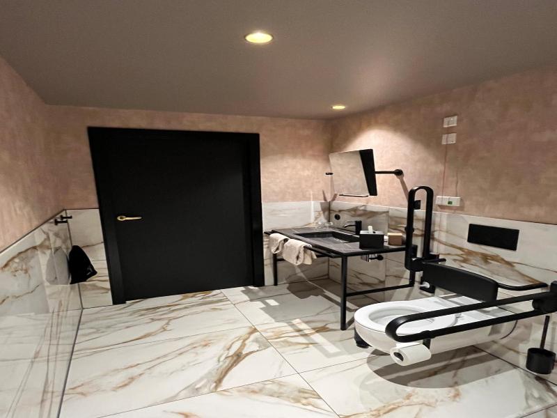 Mia Hotel Singen image